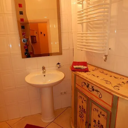 On Vorontsovskiy Lane 6 Apartment *
