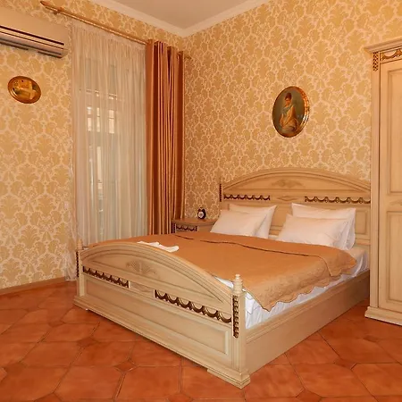 On Vorontsovskiy Lane 6 Apartment *